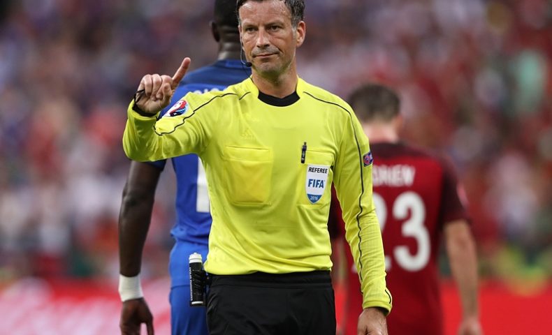 PARIS, FRANCE - JULY 10:  Refere Mark Clattenburg reacts during the UEFA Euro 2016 Final match between Portugal and France at Stade de France on July 10, 2016 in Paris, France.  (Photo by Matthew Ashton - AMA/Getty Images)